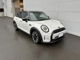 2024 MINI Hatch Cooper Camden Edition White Sedan for sale, Japanese used car export - photo 7 of 9 | GULJI TRADERS
