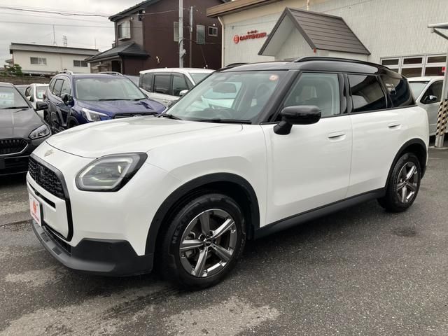 2024 MINI Hatch White Sedan for sale, Japanese used car export | GULJI TRADERS