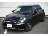 2024 MINI Hatch Cooper D Premium Plus Pack Black Sedan for sale, Japanese used car export - photo 2 of 8 | GULJI TRADERS