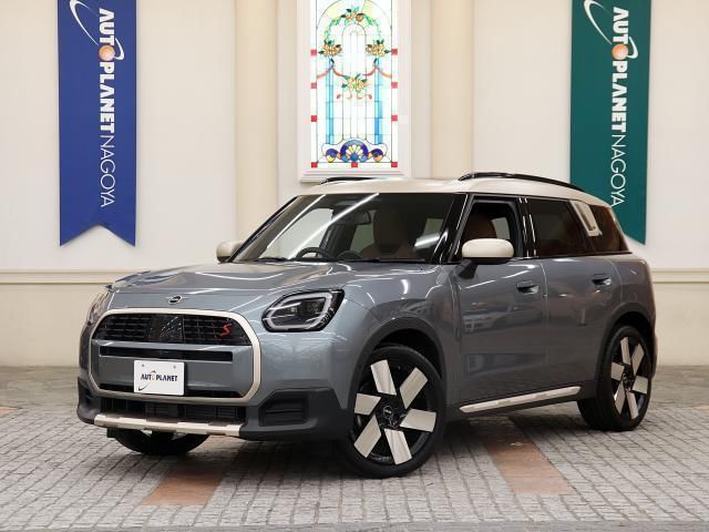 2024 MINI Hatch Sedan for sale, Japanese used car export - photo 1 of 9 | GULJI TRADERS