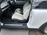 2025 MINI Hatch Cooper C Favourite Trim Pearl Sedan for sale, Japanese used car export - photo 38 of 71 | GULJI TRADERS