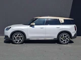 2025 MINI Hatch D DCT Diesel Turbo Other Sedan for sale, Japanese used car export - photo 4 of 25 | GULJI TRADERS