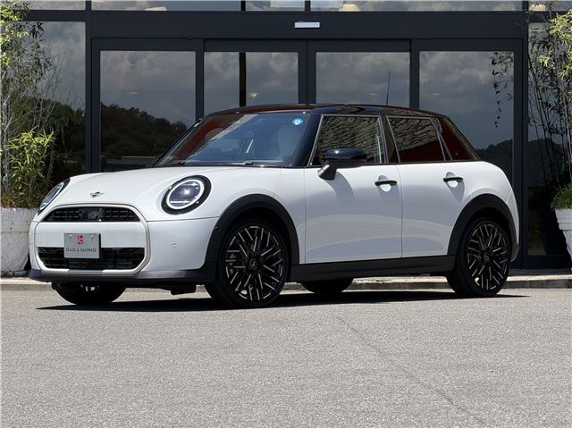 2025 MINI Hatch Pearl Sedan for sale, Japanese used car export - photo 1 of 80 | GULJI TRADERS