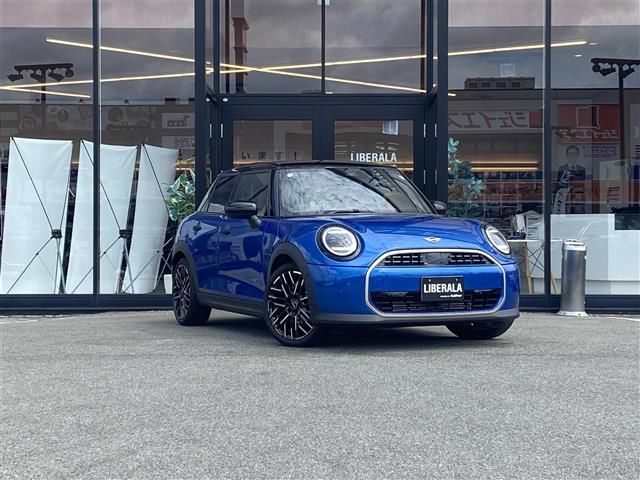 2025 MINI Hatch Mini Cooper C - photo 1 2025 MINI Hatch Mini Cooper C Blue Sedan for sale, Japanese used car export - photo 1 of 22 | GULJI TRADERS