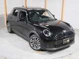 2025 MINI Hatch Cooper C 5-door DCT Other Sedan for sale, Japanese used car export - photo 3 of 18 | GULJI TRADERS