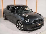 2025 MINI Hatch Cooper C 5-door DCT Other Sedan for sale, Japanese used car export - photo 3 of 18 | GULJI TRADERS