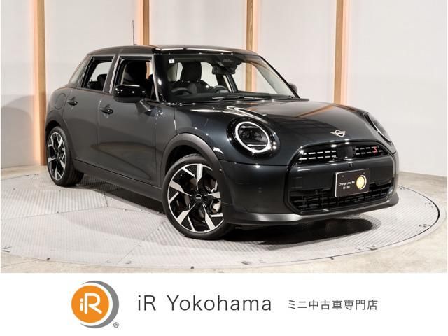 2025 MINI Hatch Cooper S 5-door DCT - photo 1 2025 MINI Hatch Cooper S 5-door DCT Other Sedan for sale, Japanese used car export - photo 1 of 18 | GULJI TRADERS