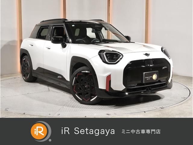 2025 MINI Hatch John Cooper Works - photo 1 2025 MINI Hatch John Cooper Works White Sedan for sale, Japanese used car export - photo 1 of 18 | GULJI TRADERS