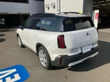 2025 MINI Hatch Countryman E Classic Trim White SUV for sale, Japanese used car export - photo 7 of 9 | GULJI TRADERS
