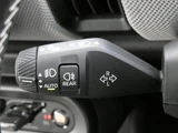 2025 MINI Hatch Cooper S Favored Trim Other Sedan for sale, Japanese used car export - photo 7 of 9 | GULJI TRADERS