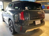 2025 MINI Hatch Countryman D Other SUV for sale, Japanese used car export - photo 8 of 9 | GULJI TRADERS