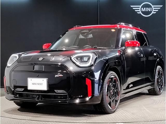 2025 MINI Hatch Ace Man SE John Cooper Works Other Sedan for sale, Japanese used car export - photo 1 of 9 | GULJI TRADERS