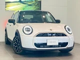 2025 MINI Hatch Cooper C Favorite Trim Other Sedan for sale, Japanese used car export - photo 9 of 9 | GULJI TRADERS
