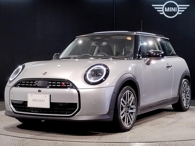 2025 MINI Hatch Cooper S Classic Trim Other Sedan for sale, Japanese used car export | GULJI TRADERS