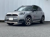 2025 MINI Hatch Countryman S All 4 Favourite Silver SUV for sale, Japanese used car export - photo 1 of 9 | GULJI TRADERS