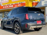 2025 MINI Hatch Countryman D Classic Trim Blue SUV for sale, Japanese used car export - photo 3 of 9 | GULJI TRADERS
