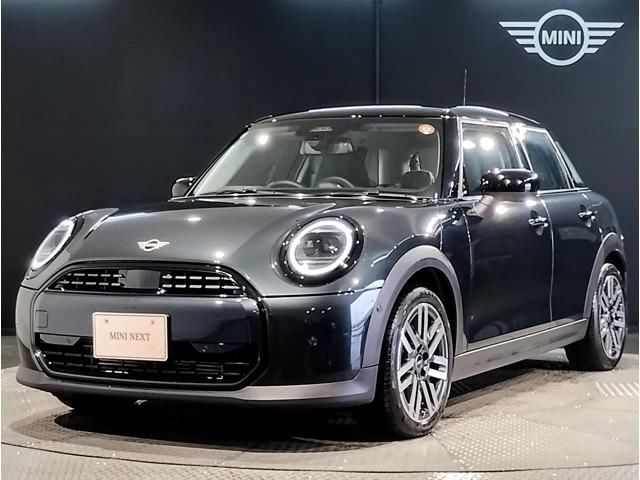 2025 MINI Hatch Cooper C 5-door DCT Other Sedan for sale, Japanese used car export | GULJI TRADERS