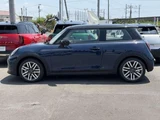 2025 MINI Hatch Cooper C Classic Trim Other Sedan for sale, Japanese used car export - photo 8 of 9 | GULJI TRADERS
