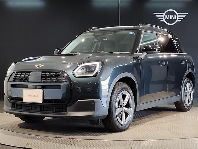 2025 MINI Hatch Countryman D Classic Trim Other SUV for sale, Japanese used car export | GULJI TRADERS
