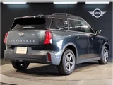 2025 MINI Hatch Countryman D Classic Trim Other SUV for sale, Japanese used car export - photo 3 of 9 | GULJI TRADERS