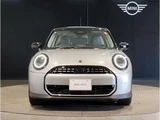 2025 MINI Hatch Cooper C Classic Trim Other Sedan for sale, Japanese used car export - photo 4 of 9 | GULJI TRADERS