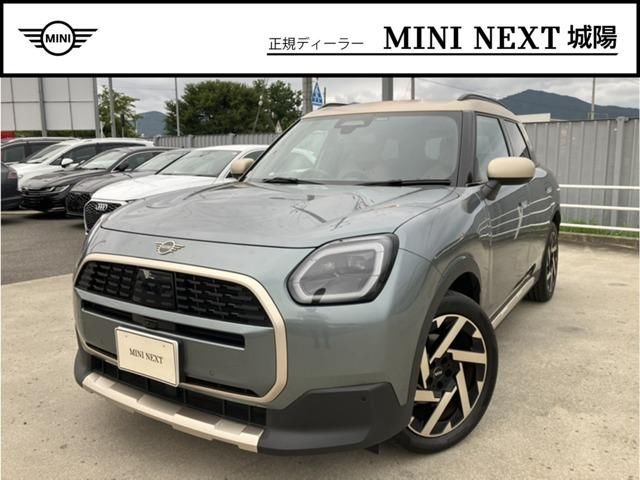 2025 MINI Hatch Countryman C Favourite - photo 1 2025 MINI Hatch Countryman C Favourite Other SUV for sale, Japanese used car export - photo 1 of 9 | GULJI TRADERS