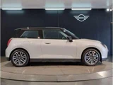 2025 MINI Hatch Cooper SE Other Sedan for sale, Japanese used car export - photo 8 of 9 | GULJI TRADERS