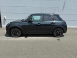 2025 MINI Hatch Cooper C Favorite Trim Other Sedan for sale, Japanese used car export - photo 8 of 9 | GULJI TRADERS