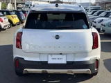 2025 MINI Hatch Countryman C Favourite Other SUV for sale, Japanese used car export - photo 5 of 9 | GULJI TRADERS
