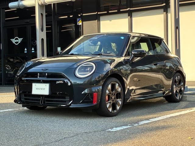 2025 MINI Hatch JCW E John Cooper Works Other Sedan for sale, Japanese used car export | GULJI TRADERS