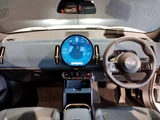 2025 MINI Hatch Countryman D Favourite White SUV for sale, Japanese used car export - photo 2 of 9 | GULJI TRADERS