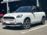 2025 MINI Hatch Countryman D Favourite Other SUV for sale, Japanese used car export - photo 1 of 9 | GULJI TRADERS
