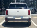 2025 MINI Hatch Countryman D Favourite Other SUV for sale, Japanese used car export - photo 5 of 9 | GULJI TRADERS