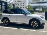 2025 MINI Hatch Countryman D Favourite Other SUV for sale, Japanese used car export - photo 8 of 9 | GULJI TRADERS
