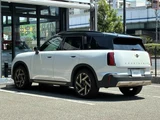 2025 MINI Hatch Countryman S All 4 Favourite White SUV for sale, Japanese used car export - photo 7 of 9 | GULJI TRADERS