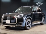 2025 MINI Hatch MINI Countryman S ALL4 Black SUV for sale, Japanese used car export - photo 1 of 9 | GULJI TRADERS
