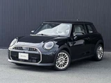 2026 MINI Hatch Cooper S 3-door DCT Black Sedan for sale, Japanese used car export - photo 3 of 24 | GULJI TRADERS