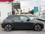 2026 MINI Hatch Cooper S 5-door DCT Classic Trim Gray Sedan for sale, Japanese used car export - photo 6 of 24 | GULJI TRADERS