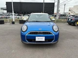 2026 MINI Hatch Cooper C Favorite Trim Other Sedan for sale, Japanese used car export - photo 2 of 9 | GULJI TRADERS