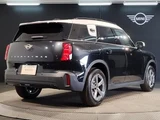 2026 MINI Hatch Countryman D Classic Trim Other SUV for sale, Japanese used car export - photo 3 of 9 | GULJI TRADERS