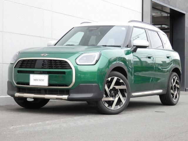 2026 MINI Hatch Countryman D Favourite Other SUV for sale, Japanese used car export - photo 1 of 9 | GULJI TRADERS