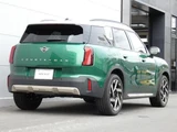 2026 MINI Hatch Countryman D Favourite Other SUV for sale, Japanese used car export - photo 2 of 9 | GULJI TRADERS