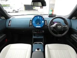 2026 MINI Hatch Countryman D Favourite Other SUV for sale, Japanese used car export - photo 3 of 9 | GULJI TRADERS