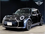 2026 MINI Hatch Cooper C 5-door DCT Black Sedan for sale, Japanese used car export - photo 1 of 9 | GULJI TRADERS