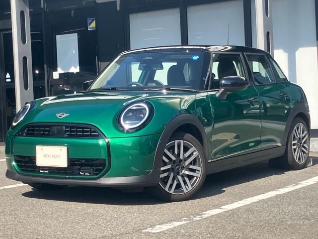 2026 MINI Hatch Cooper C Classic Trim Other Sedan for sale, Japanese used car export - photo 1 of 9 | GULJI TRADERS