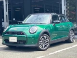 2026 MINI Hatch Cooper S Classic Trim Other Sedan for sale, Japanese used car export - photo 1 of 9 | GULJI TRADERS