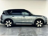 2026 MINI Hatch S ALL4 DCT 4WD Other Sedan for sale, Japanese used car export - photo 4 of 9 | GULJI TRADERS
