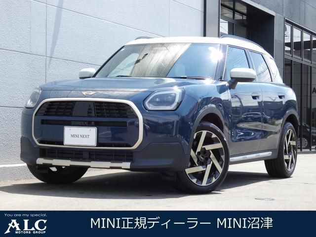 2026 MINI Hatch Countryman D Favourite Other SUV for sale, Japanese used car export - photo 1 of 9 | GULJI TRADERS