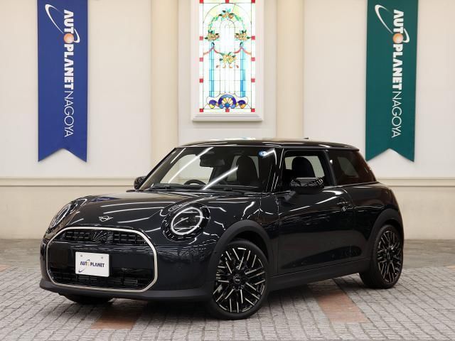2026 MINI Hatch - photo 1 2026 MINI Hatch Other Sedan for sale, Japanese used car export | GULJI TRADERS