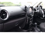 2014 MINI Paceman Sedan for sale, Japanese used car export - photo 26 of 34 | GULJI TRADERS